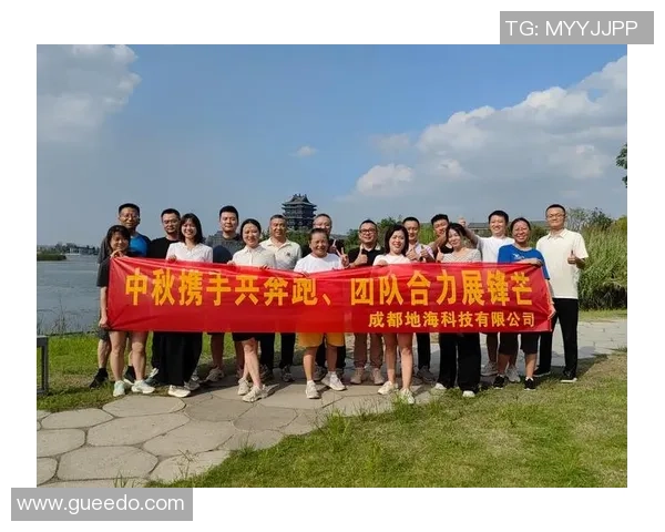 广州乒乓球队荣登团队协作排行榜第一名展现卓越团队精神与实力 广州乒乓球队荣登团队协作排行榜第一名展现卓越团队精神与实力