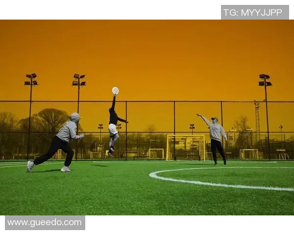 武汉城市马拉松评析:飞盘队员个人能力的精彩表现与团队协作探讨 武汉城市马拉松评析:飞盘队员个人能力的精彩表现与团队协作探讨