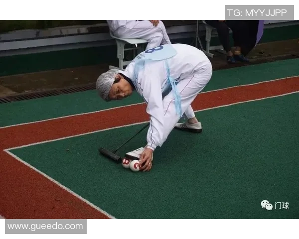 网球新手必看:从基础到战术的全面入门指南与实用技巧分享 网球新手必看:从基础到战术的全面入门指南与实用技巧分享