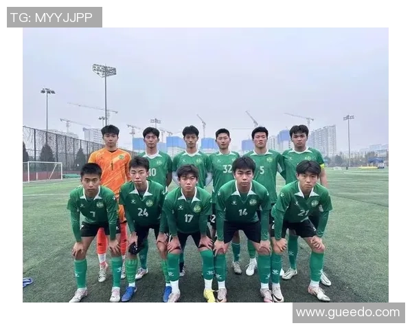 西安足球队以77分高居挑战赛积分榜首位展现强劲实力